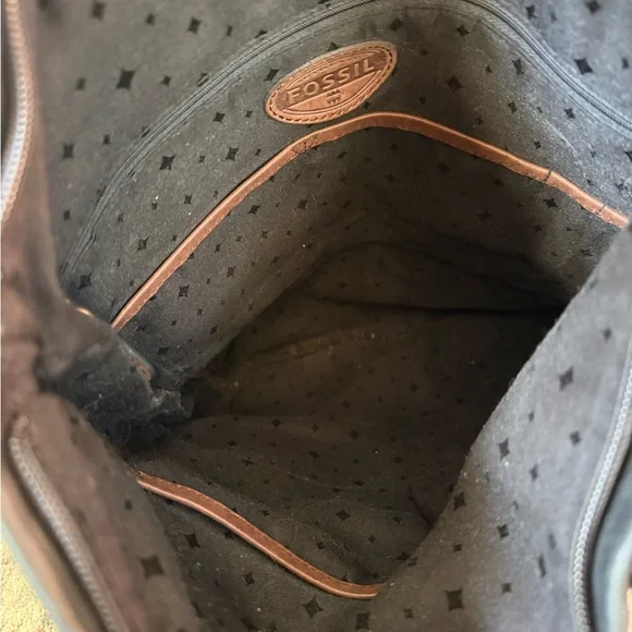 2 Vintage Leather Fossil Tote bags Purses brown & Black - Picture 9 of 9